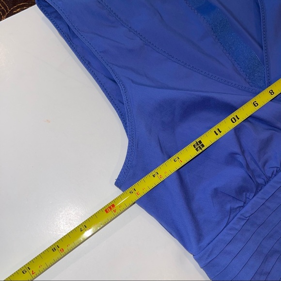 BCBGMAxAzria Chambra Blue V Neck Peplum Top XS - Picture 9 of 12
